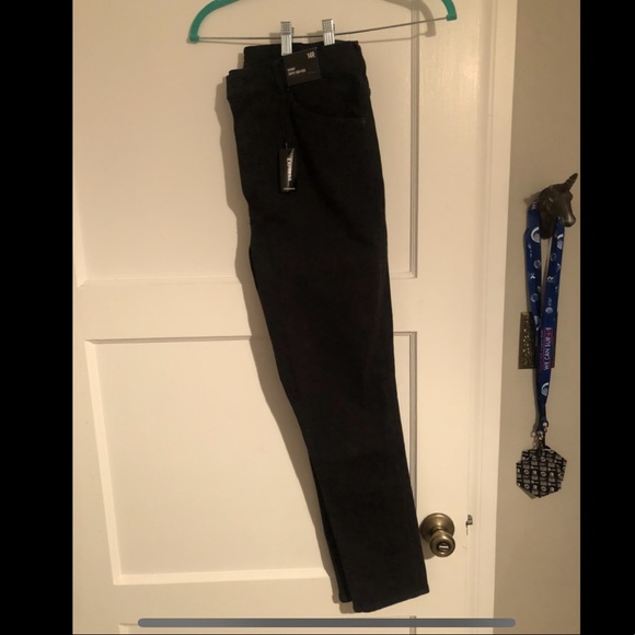Express Skinny Super High Rise Jeans - Picture 1 of 2